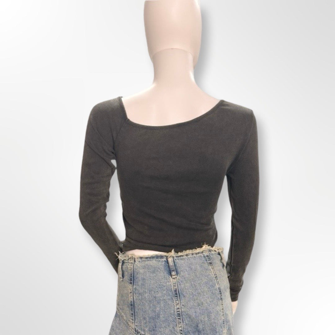 Camiseta asimétrica - THE LOOP CLOSET