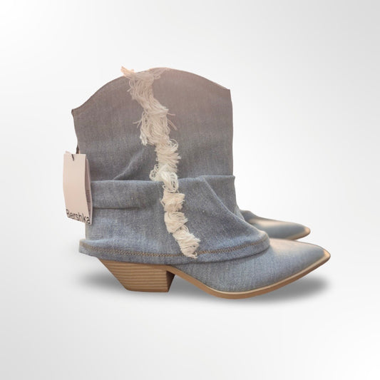 Botas con flecos