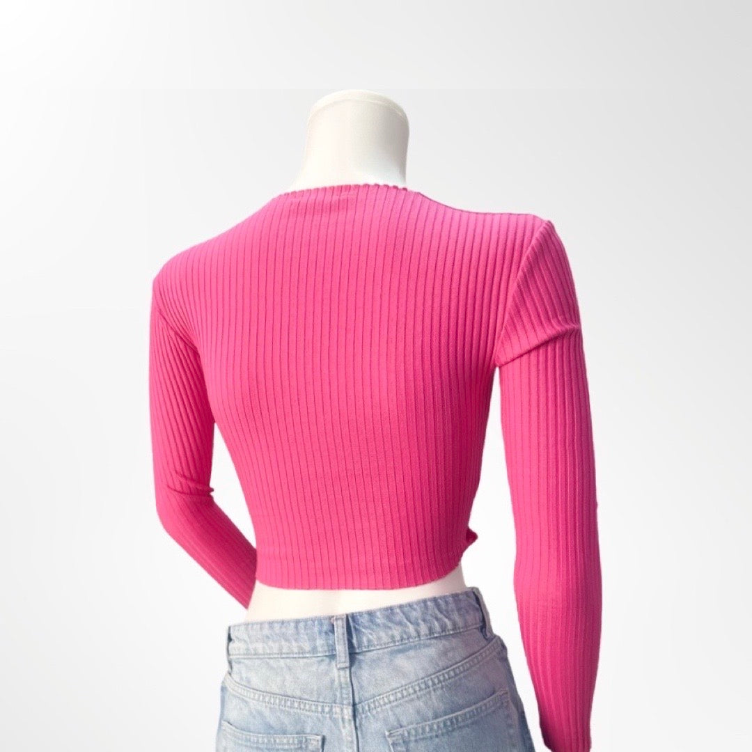 Zara - Camiseta crop abertura fucsia atras